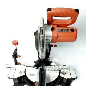Торцовочная пила Boxbot CMS-1200-210L, 1200 Вт